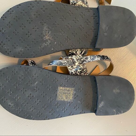 Patricia Nash Fidella sandal in EUC - Picture 3 of 5